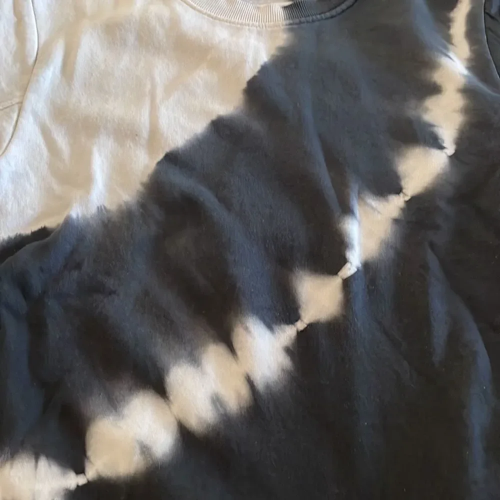 Zara Girls Black & White Tie Dye Sweatshirt